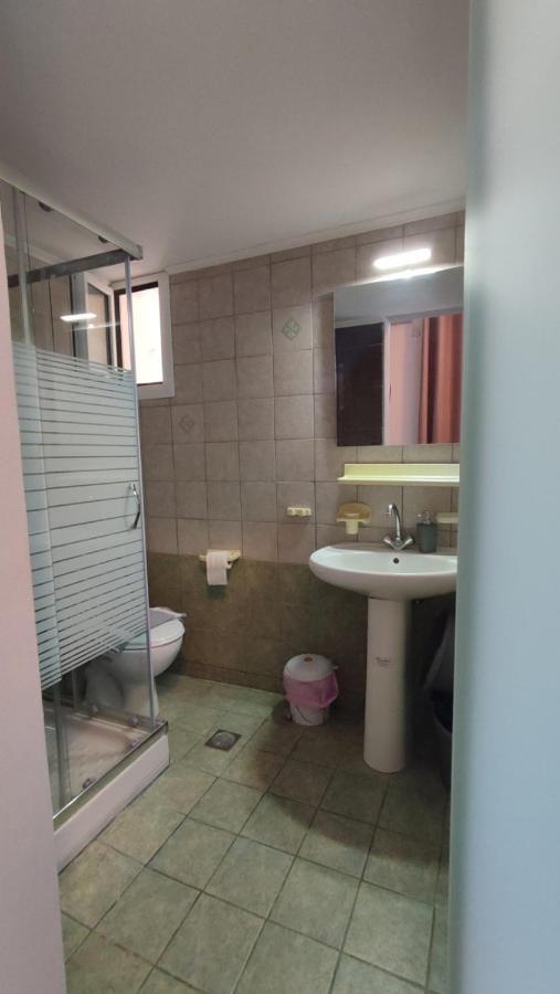 Alexander Apartments Nea Koutali Bagian luar foto